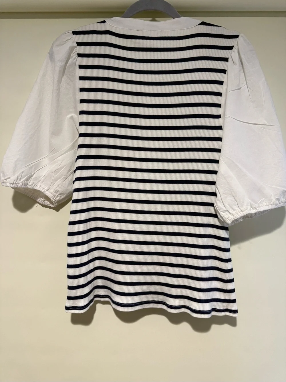 J Crew Ribbed Striped  Navy Blue / White Henley Top with Cotton Puffy Sleeves XL
